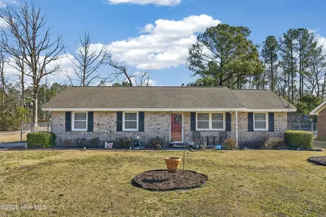 201 Berry Street Castle Hayne NC 28429