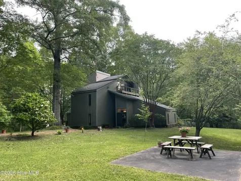 127 Hampton Drive Washington NC 27889