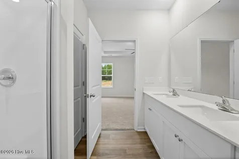 222 Seaford Lane Aberdeen NC 28315