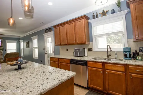 831 Thrush Drive Vass NC 28394