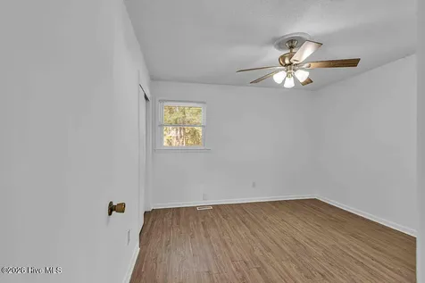 1380 Lake Cole Road Midway Park NC 28544