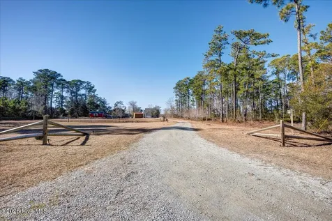 5544 Creek Pointe Road New Bern NC 28560