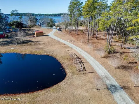 5544 Creek Pointe Road New Bern NC 28560