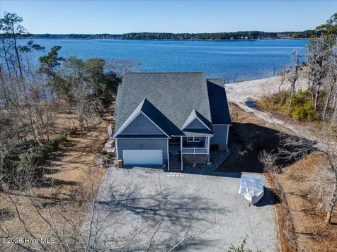 5544 Creek Pointe Road New Bern NC 28560