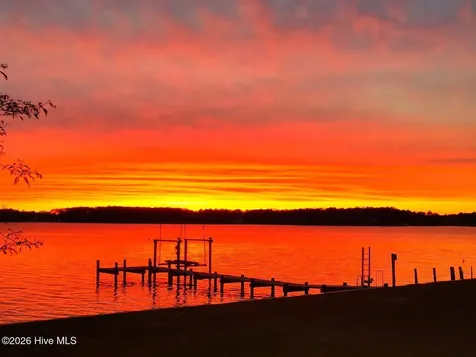 5544 Creek Pointe Road New Bern NC 28560