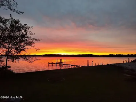 5544 Creek Pointe Road New Bern NC 28560
