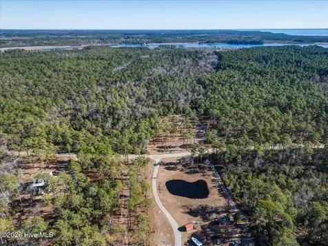 5544 Creek Pointe Road New Bern NC 28560