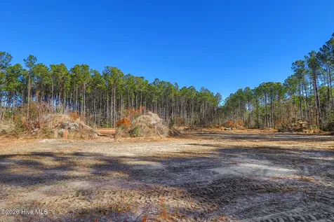 1555 Country Club Road Morehead City NC 28557