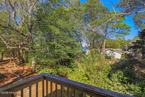 104 Elm Court Pine Knoll Shores NC 28512
