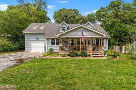 104 Elm Court Pine Knoll Shores NC 28512