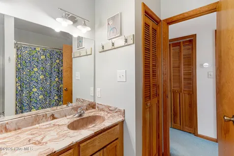 104 Elm Court Pine Knoll Shores NC 28512