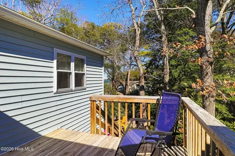 104 Elm Court Pine Knoll Shores NC 28512