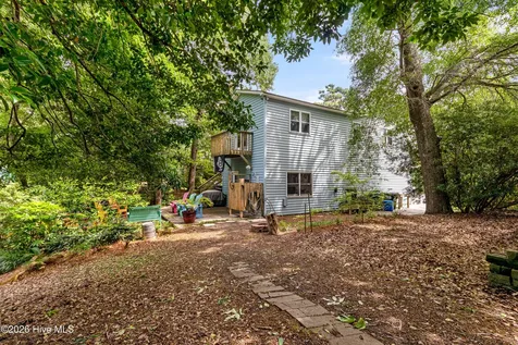 104 Elm Court Pine Knoll Shores NC 28512