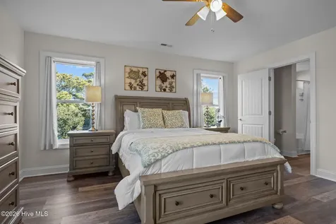 10522 Island Circle Emerald Isle NC 28594