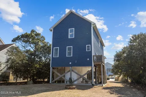 10522 Island Circle Emerald Isle NC 28594
