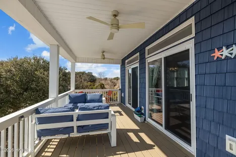 10522 Island Circle Emerald Isle NC 28594