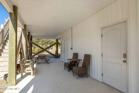 10522 Island Circle Emerald Isle NC 28594
