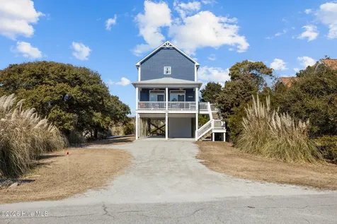10522 Island Circle Emerald Isle NC 28594