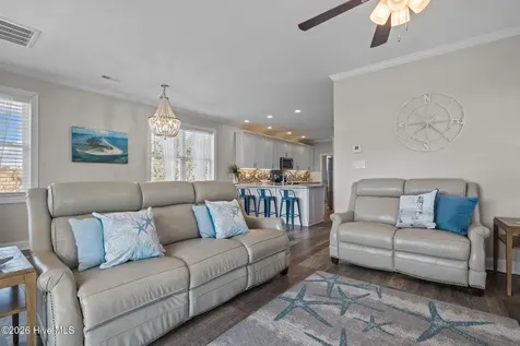 10522 Island Circle Emerald Isle NC 28594