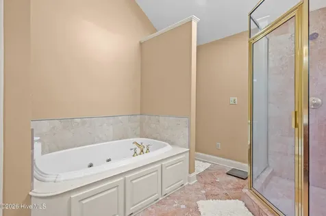 2215 Perry Drive Jacksonville NC 28546
