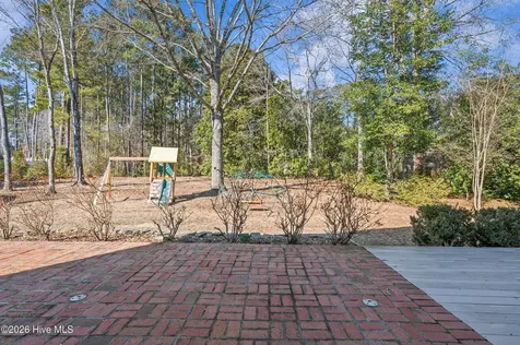 2215 Perry Drive Jacksonville NC 28546