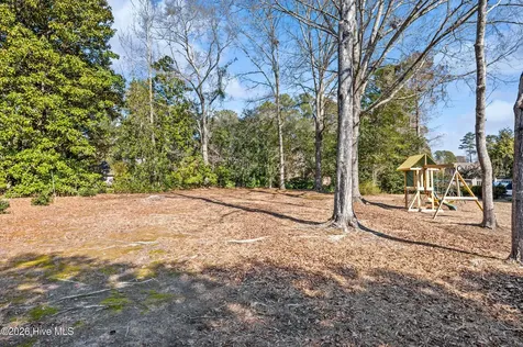 2215 Perry Drive Jacksonville NC 28546