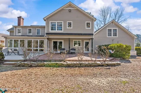 2215 Perry Drive Jacksonville NC 28546