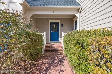 2215 Perry Drive Jacksonville NC 28546