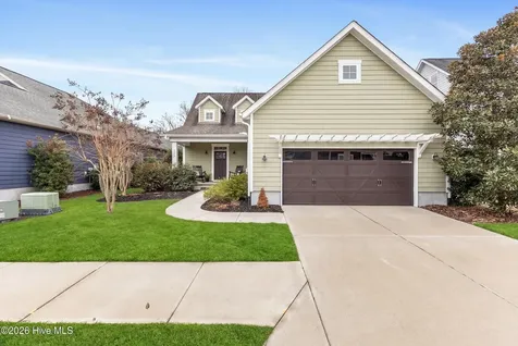 346 Hanover Lakes Drive Wilmington NC 28401