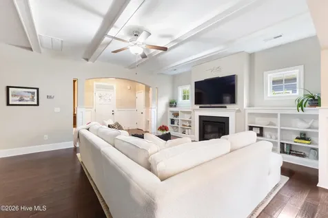 346 Hanover Lakes Drive Wilmington NC 28401