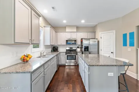 346 Hanover Lakes Drive Wilmington NC 28401
