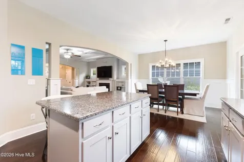 346 Hanover Lakes Drive Wilmington NC 28401