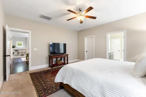 346 Hanover Lakes Drive Wilmington NC 28401