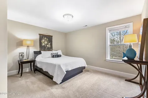 346 Hanover Lakes Drive Wilmington NC 28401