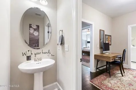 346 Hanover Lakes Drive Wilmington NC 28401