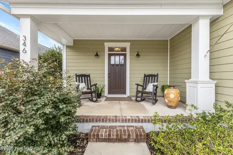 346 Hanover Lakes Drive Wilmington NC 28401