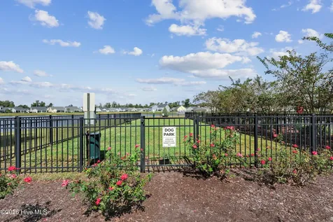 346 Hanover Lakes Drive Wilmington NC 28401