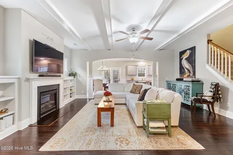 346 Hanover Lakes Drive Wilmington NC 28401