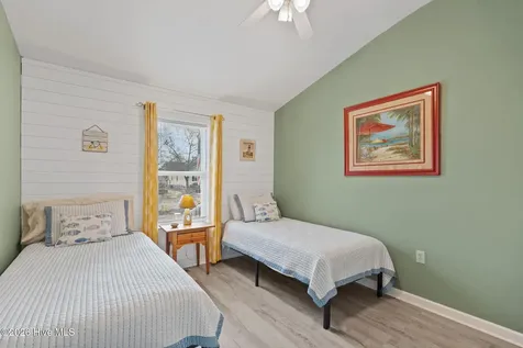 165 NE 5th Street Oak Island NC 28465