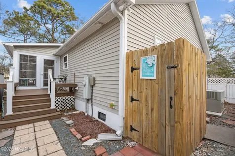 165 NE 5th Street Oak Island NC 28465