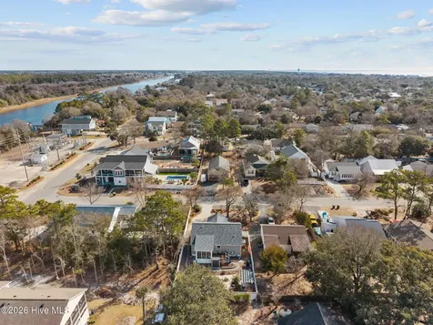 165 NE 5th Street Oak Island NC 28465