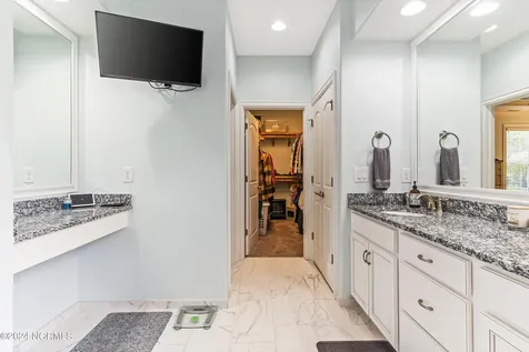 656 Jenoa Drive Castle Hayne NC 28429