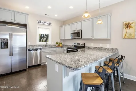 214 NE 35th Street Oak Island NC 28465