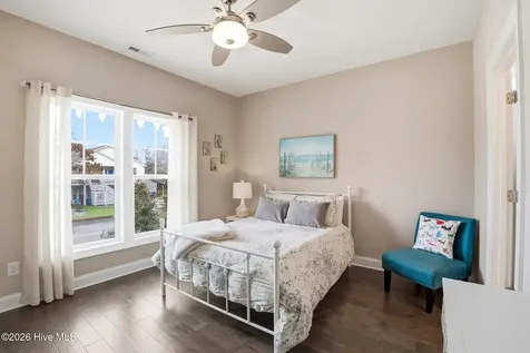 214 NE 35th Street Oak Island NC 28465