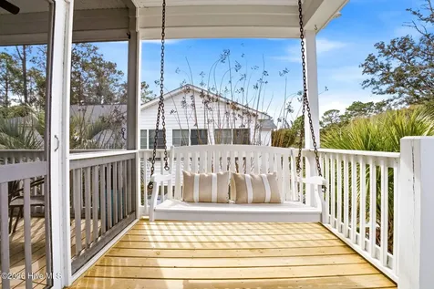 214 NE 35th Street Oak Island NC 28465