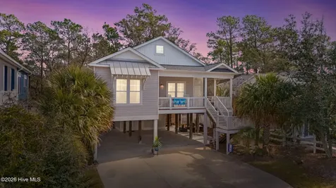214 NE 35th Street Oak Island NC 28465