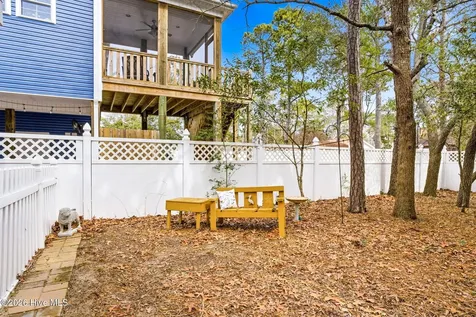 214 NE 35th Street Oak Island NC 28465