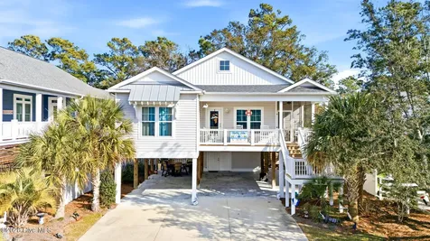 214 NE 35th Street Oak Island NC 28465