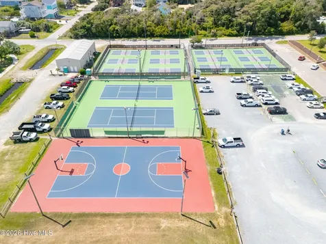 214 NE 35th Street Oak Island NC 28465