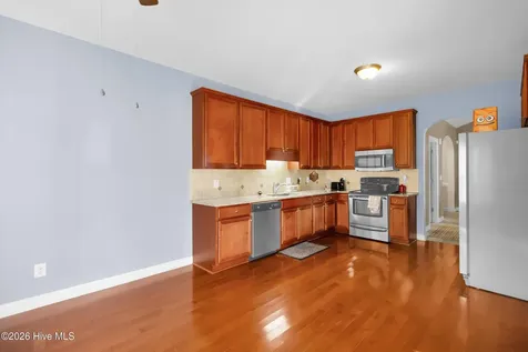 1329 Whitten Court Greenville NC 27858